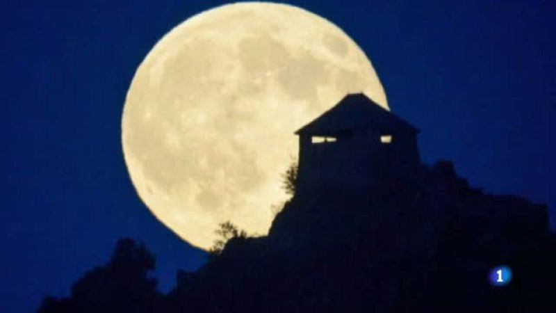 La "superlluna" de l'agost