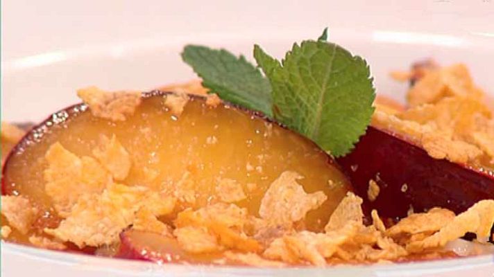 RTVE Cocina - Salteado de ciruelas de temporada con cuajada