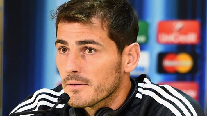 Telediario 1 - Casillas hace autocrítica