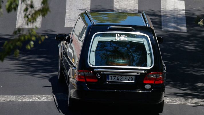 Telediario 1 - Sanidad inicia un protocolo por la muerte de Pajares