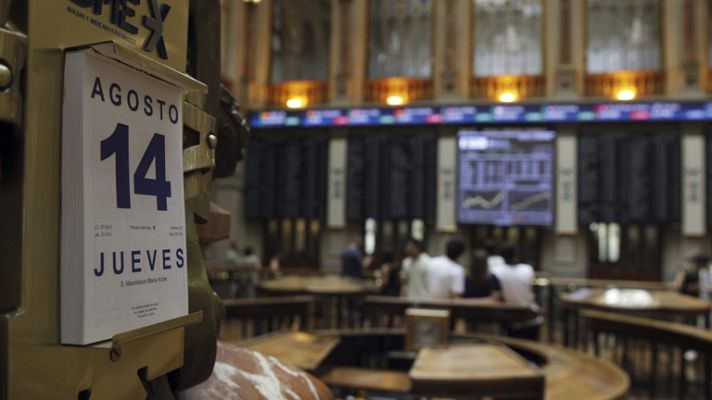 Telediario 1 - El IBEX 35 cede un ligero 0,09% a pesar de los decepcionantes datos de crecimiento de la UE