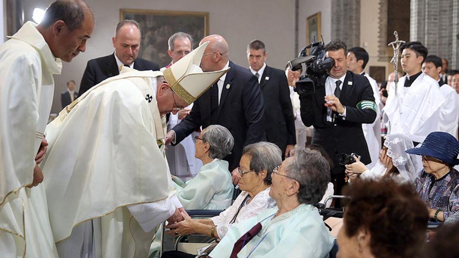 Telediario matinal en cuatro minutos - 18/08/14