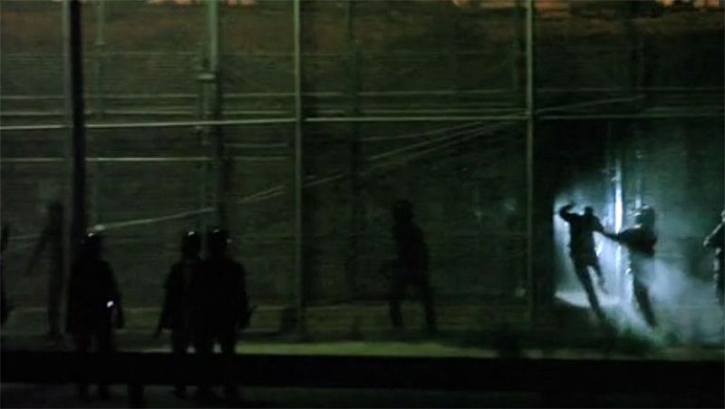 La ONG Prodein difunde un vídeo que muestra golpes a los inmigrantes en la valla de Melilla