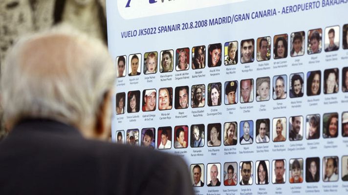 Telediario 1 - Indemnizaciones del accidente de Spanair