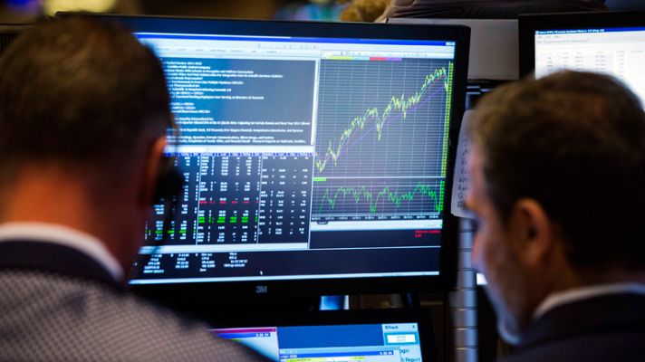 Telediario 1 - El interés de las letras del Tesoro a 3 meses se sitúa en tipos negativos en el mercado secundario