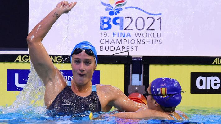 Natación - Mireia Belmonte, oro, y Judit Ignacio, plata, en los 200 mariposa
