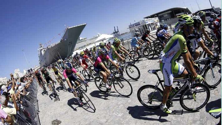 La mañana - Desembarco del pelotón