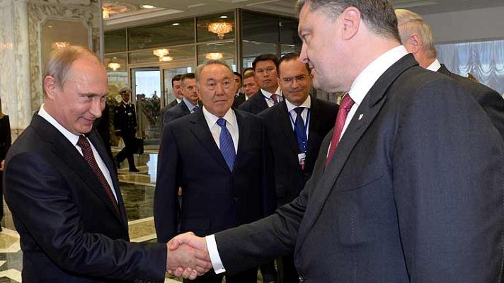 Telediario 1 - Encuentro en Minsk de los presidentes de Rusia y Ucrania
