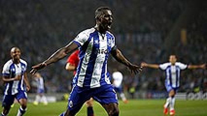  - Jackson Martínez certifica la clasificación con el 2-0