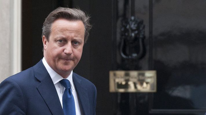 Telediario 1 - El Estado Islámico amenaza a un rehén británico