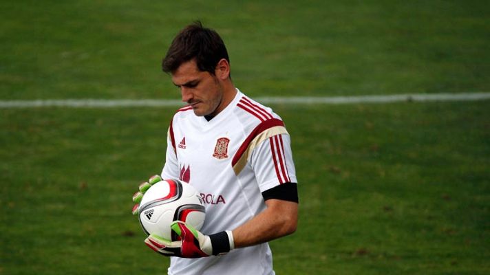 Telediario 1 - Titularidad cuestionada para Casillas también en la selección