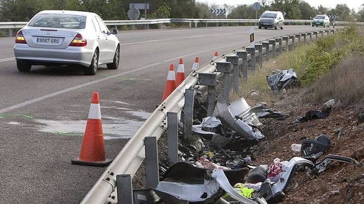 Telediario 1 - Mueren 223 personas en la carretera durante el verano