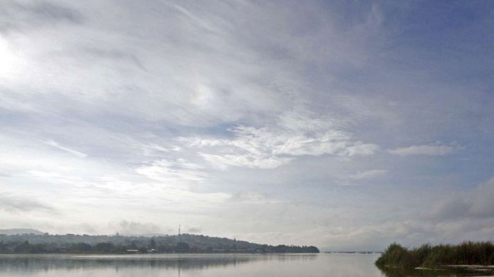 El tiempo - Nubes en la mitad este y temperaturas más bajas en el interior