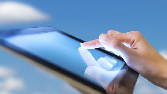 Telediario 1 - Apple niega un ataque masivo a su aplicación iCloud