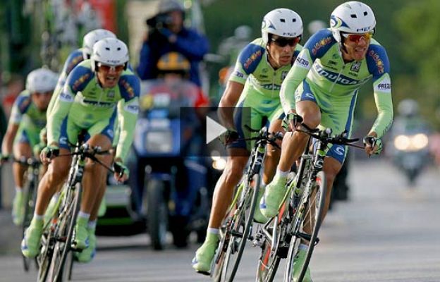  - El Liquigas gana la primera etapa de la Vuelta