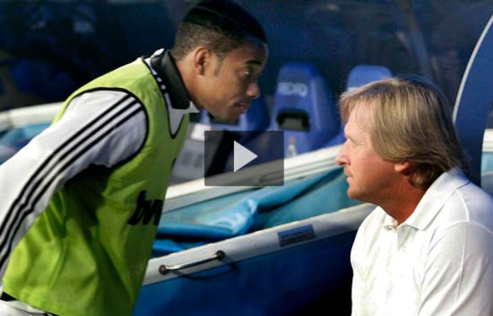 Robinho, fuerza su salida