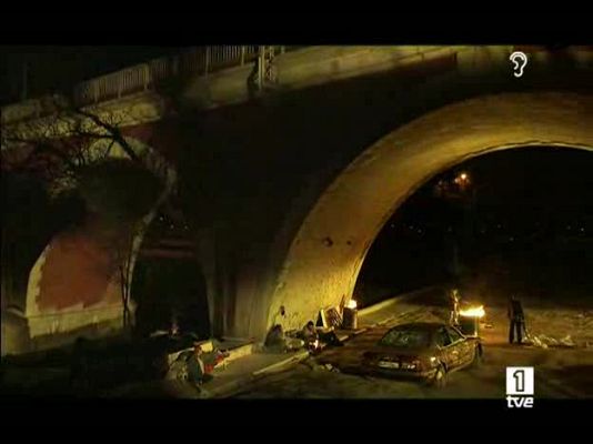 Fuera de lugar - Resumen capítulos 1 - 5