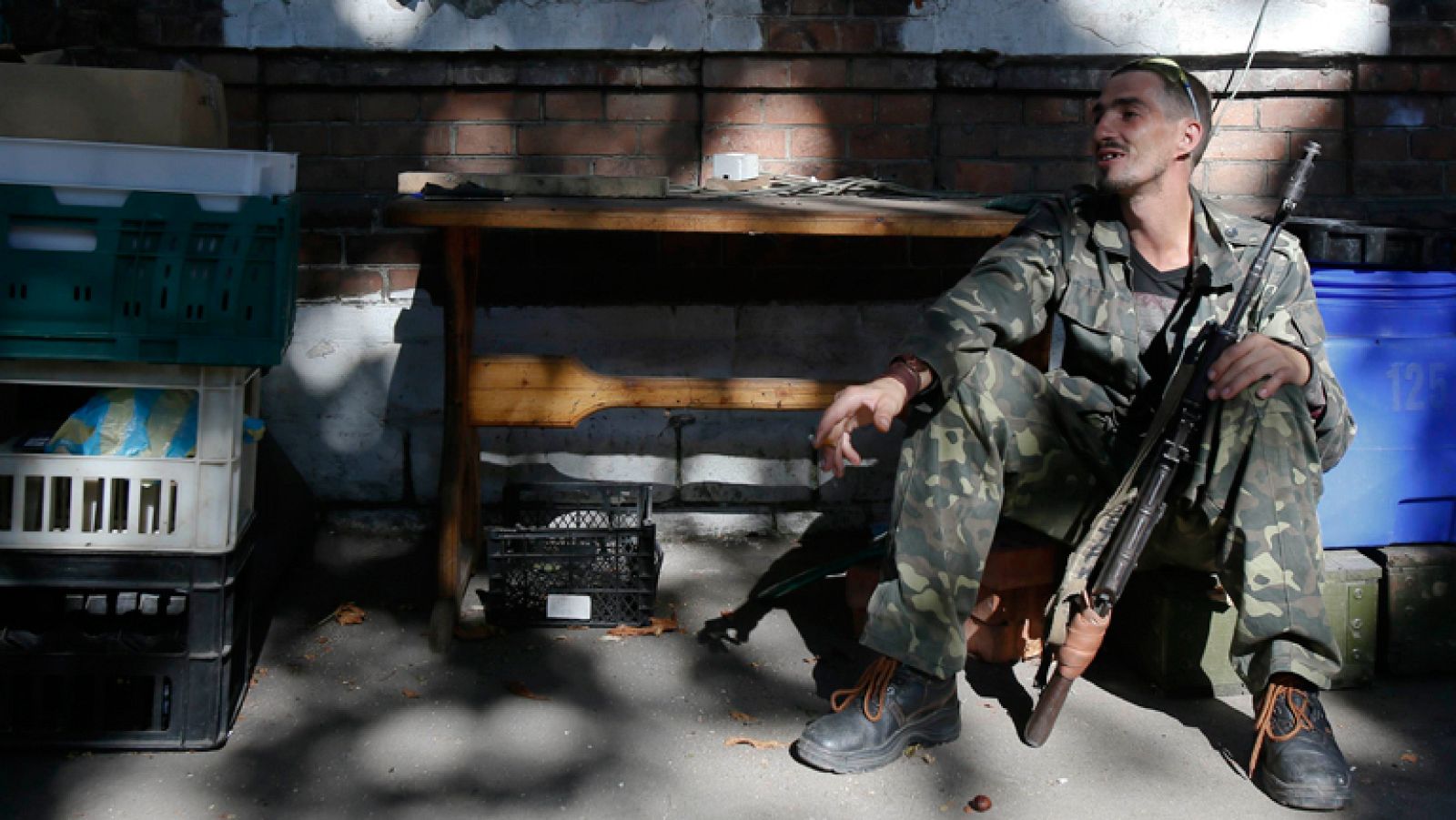 Telediario matinal de fin de semana en cuatro minutos - 06/09/14 | Ver