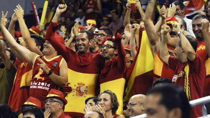 Telediario 1 - La selección española de baloncesto juega en casa, y se nota