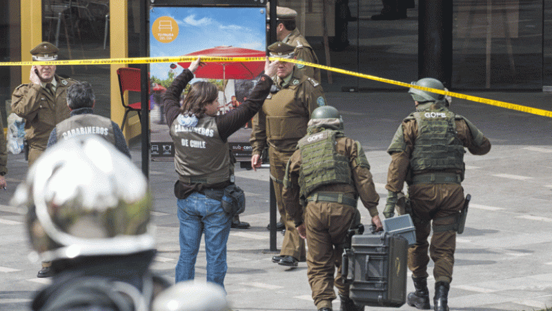 Catorce heridos en un atentado en una estación de Santiago de Chile