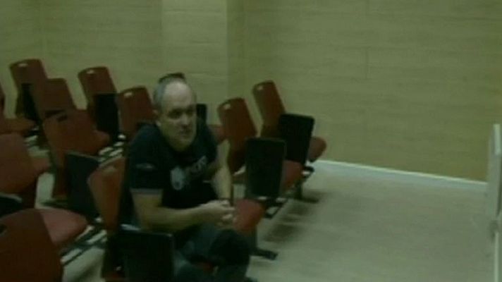 Telediario 1 - El etarra Lasarte reconoce el "daño causado"