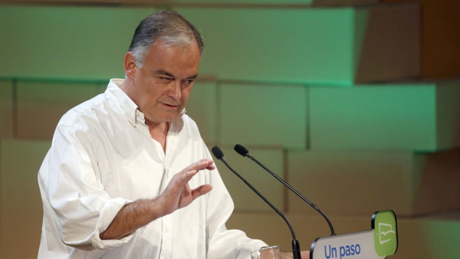 Pons defiende en Valencia las medidas impulsadas por el Gobierno