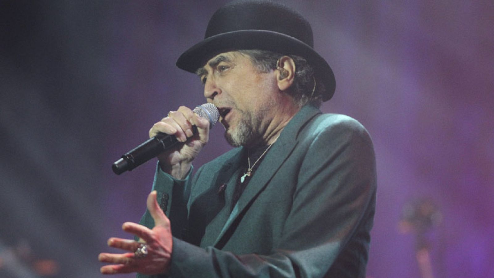 Se cumplen 15 años del mítico álbum de Sabina "19 días y 500 noches"