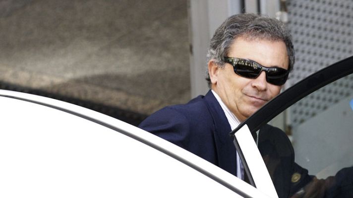 Telediario 1 - Pujol hijo queda en libertad tras declarar ante el juez Ruz