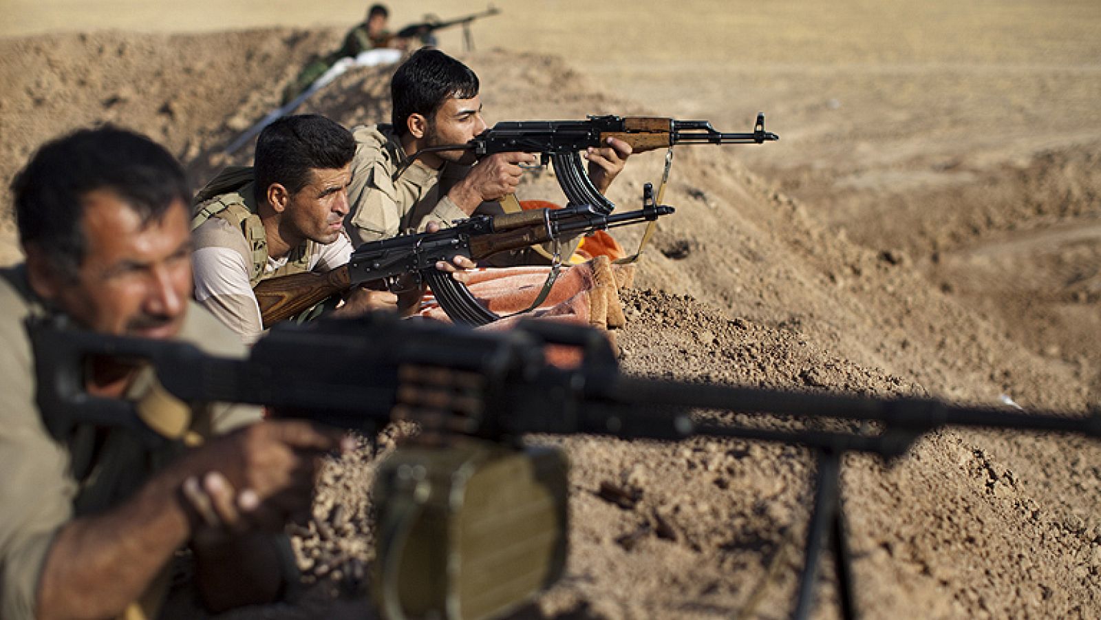 Francia inicia vuelos de reconocimiento en Irak y pide una respuesta rápida contra los yihadistas | Ver