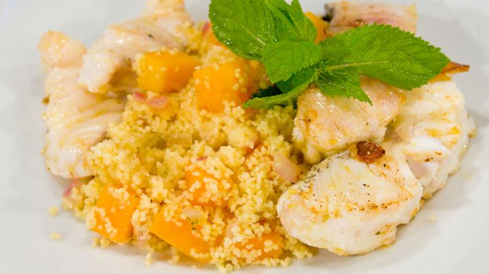 RTVE Cocina - Cuscús de calabaza y cebolla con pescado