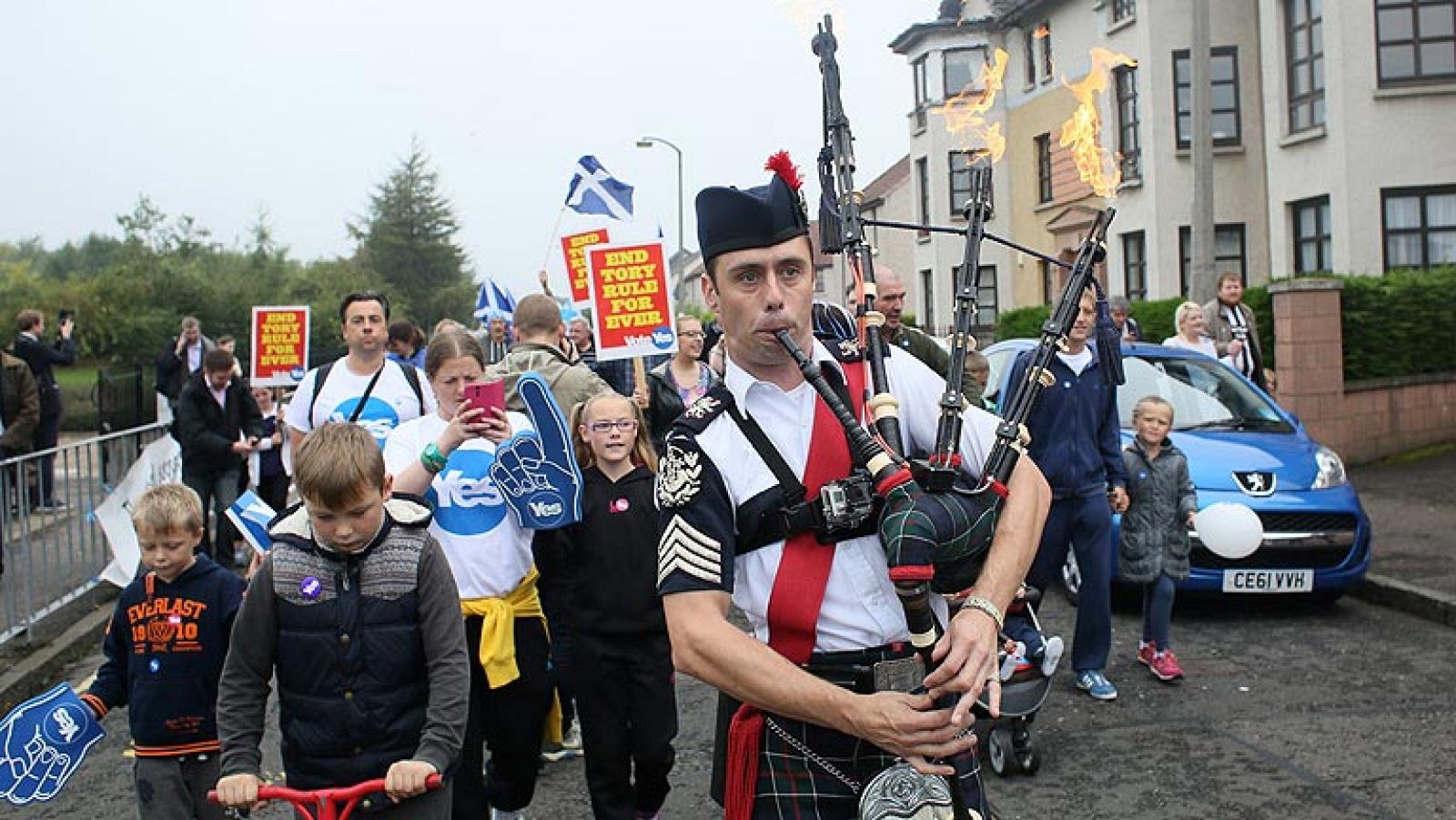 Los escoceses acuden a las urnas para decidir si se independizan de Reino Unido