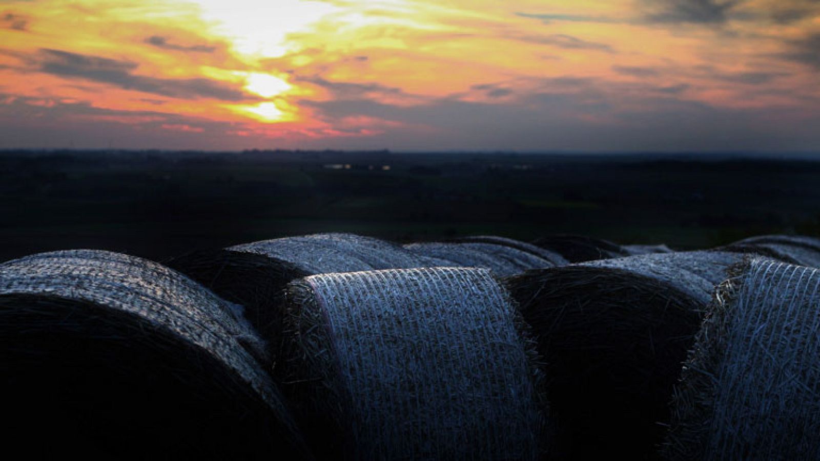 Muy nuboso en el oeste y Pirineos