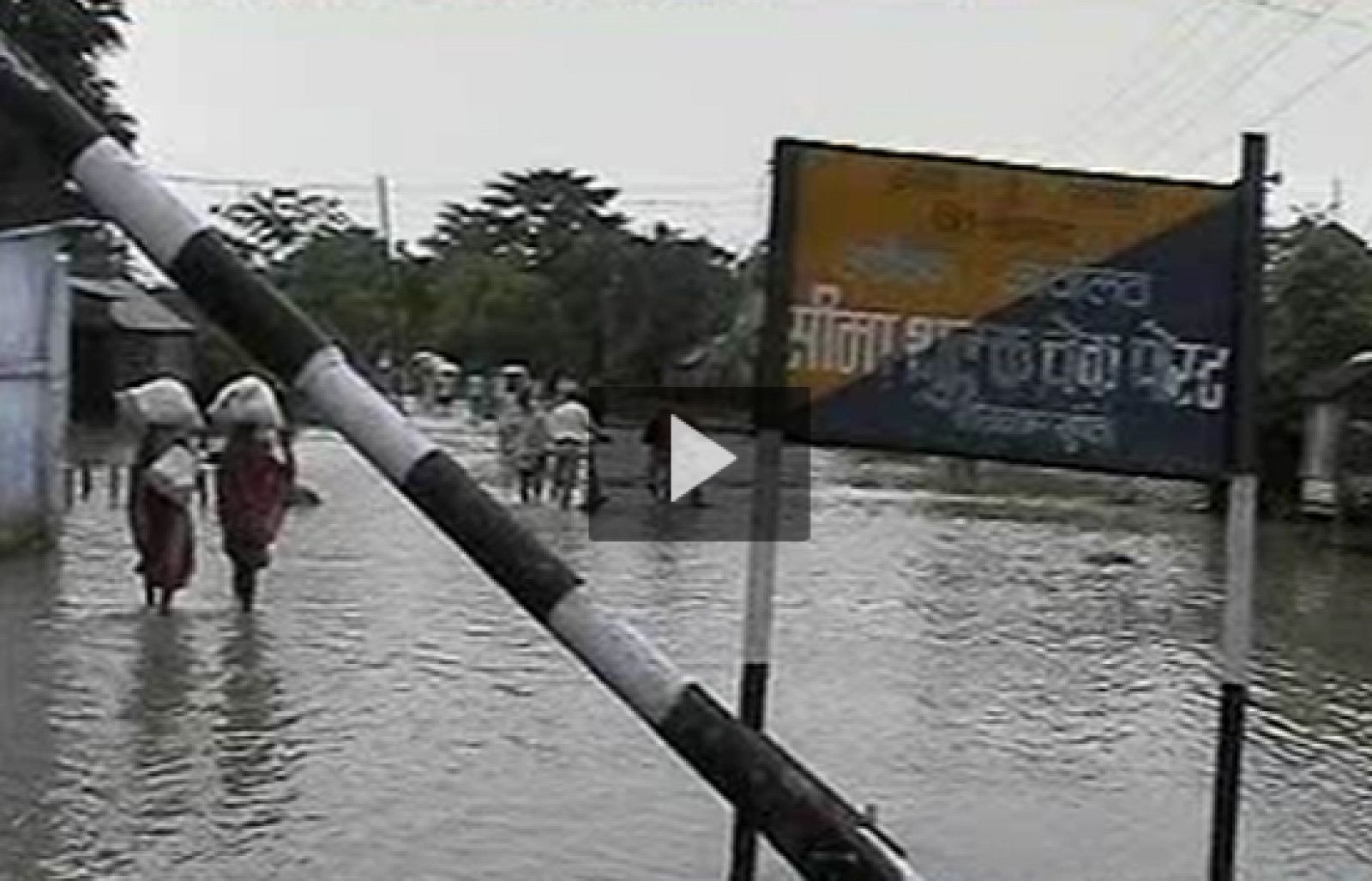 En la India, las inundaciones se han extendido al nordeste del país, al estado de Assam | Ver