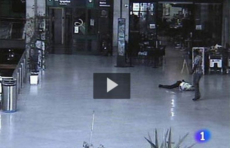 La estación de Abando, en Bilbao, fue testigo de un tiroteo entre un vigilante y un guardaespaldas de un concejal del PP.