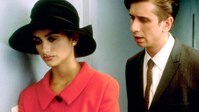 El sábado en La 1, 'El amor perjudica seriamente la salud', con Ana Belén y Penélope Cruz