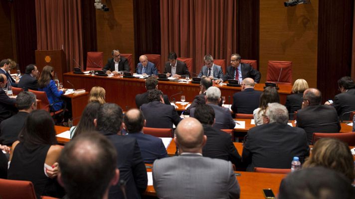 Informativo 24h - La oposición ve "insuficiente" la explicación de Pujol