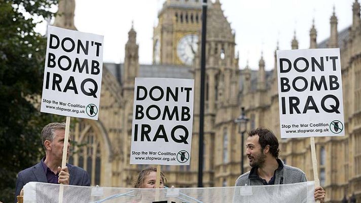 La tarde en 24h - El Parlamento británico aprueba los bombardeos al EI