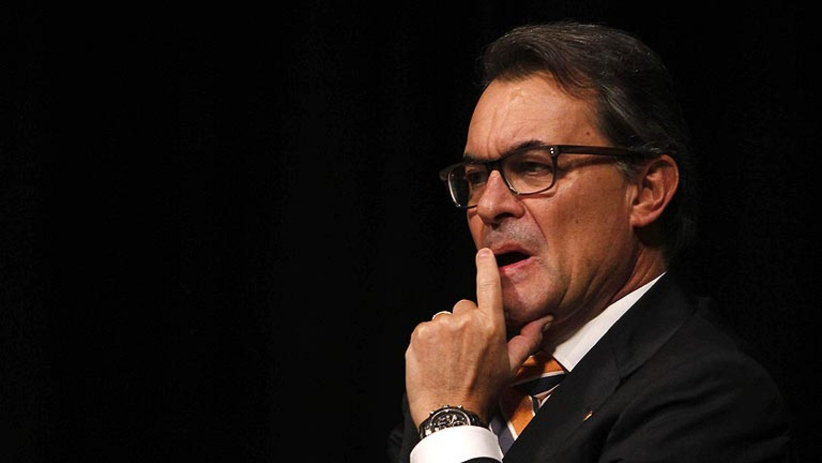 Mas tilda de "hostil" al Gobierno y critica la urgencia "supersónica" del Constitucional | Ver