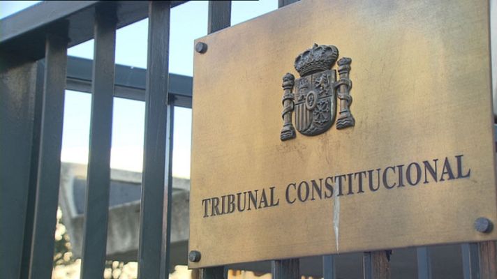 Telediario 1 - Cualquier acto podría incurrir en un delito de desobediencia