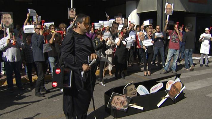 Telediario 1 - Paros parciales en RTVE