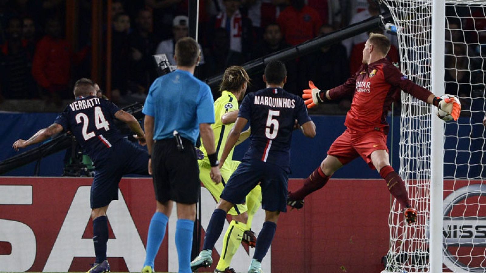 Verrati vuelve a adelantar al PSG, otra vez a balón parado (2-1) | Ver