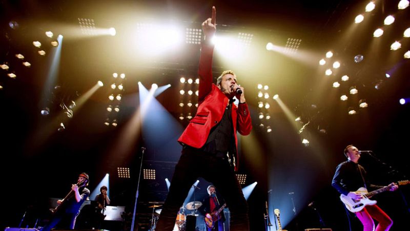 M Clan celebra sus veinte años en la música con un disco doble grabado en directo