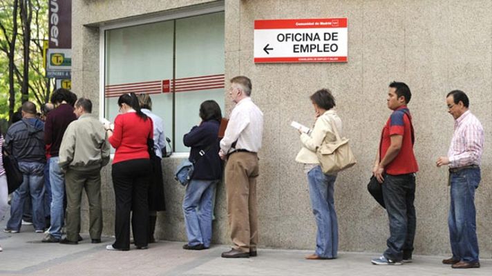 Informativo 24h - El número de parados registrados subió en 19.720 personas en septiembre