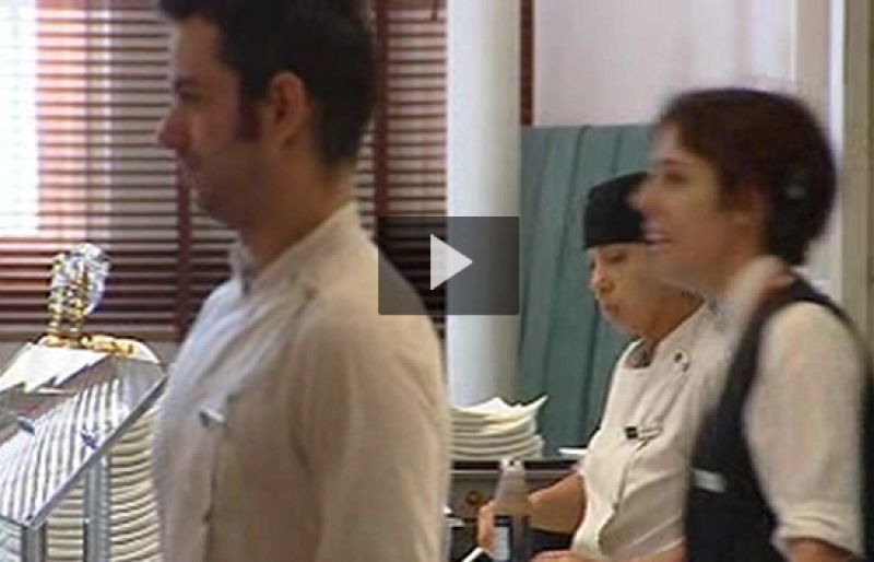 Rechazo a la decisión de no contratar extranjeros en 2009