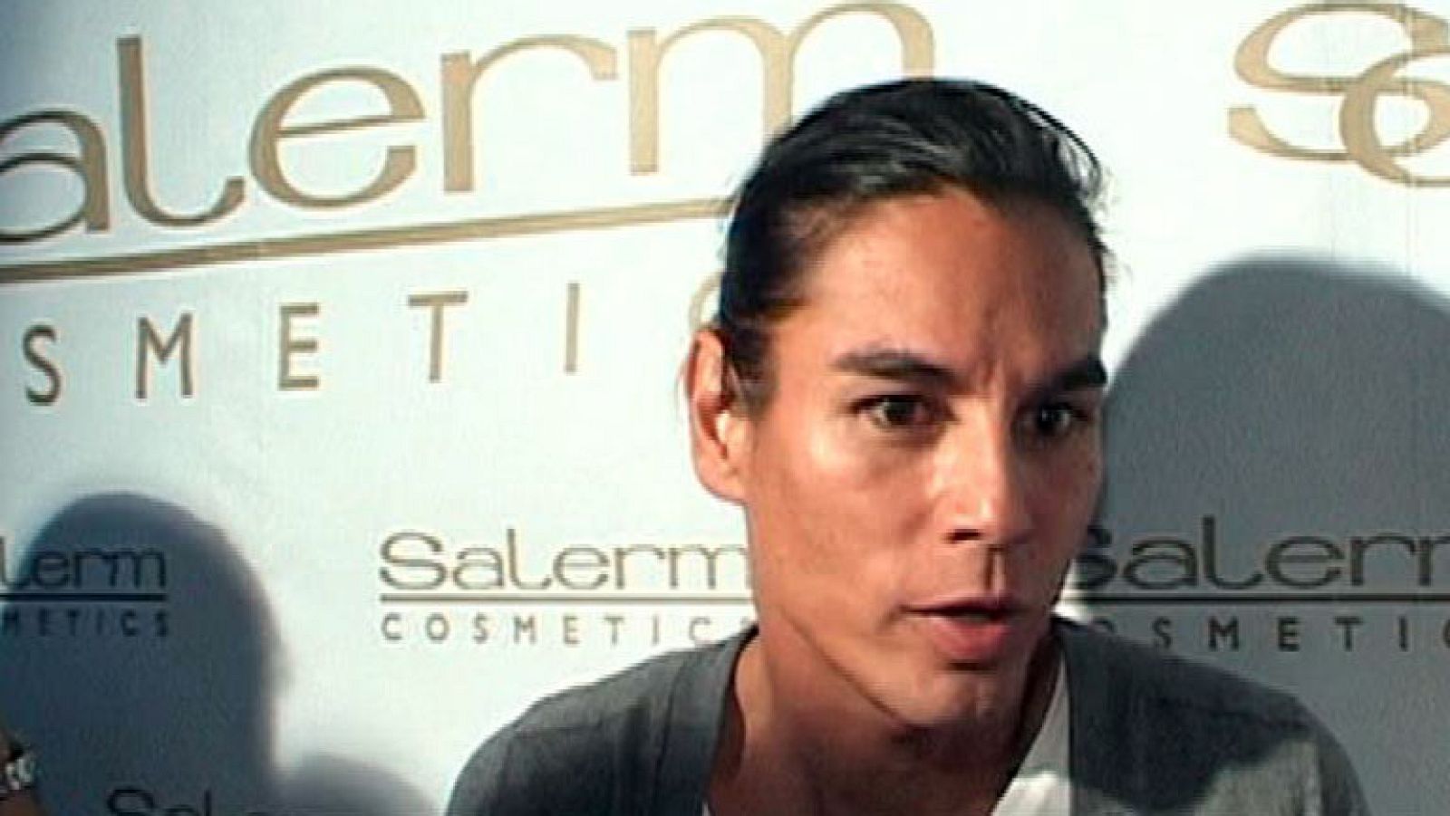 Julio no llegaba a tiempo al entierro de Boyer