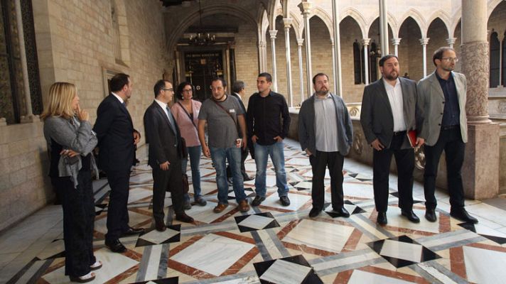 Telediario 1 - Telediario 2 en 4' - 03/10/14