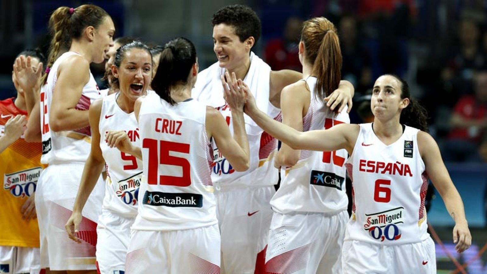 La selección española de baloncesto femenino ha hecho historia al meterse en la final de un Mundial. Allí se las verá con las grandes favoritas, las norteamericanas.