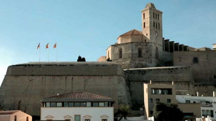 España a vela - Palma de Mallorca, Ibiza y Formentera.