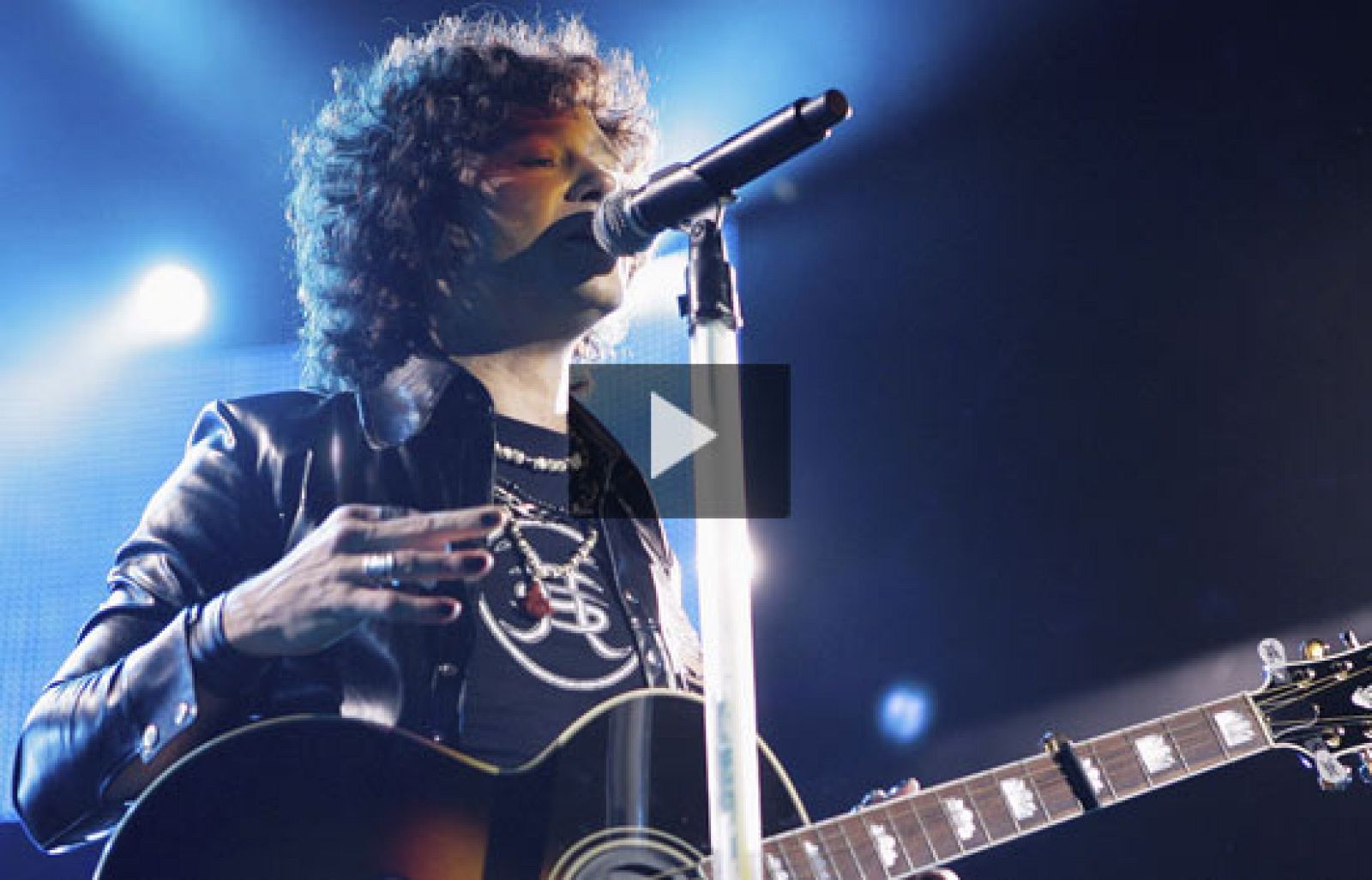 "Hellville de Luxe" es el nuevo trabajo de Enrique Bunbury. Nuevo disco, nueva banda y nuevo sonido (05/09/08).