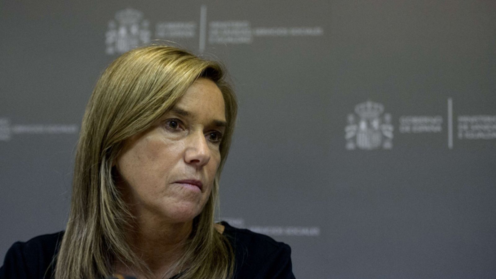 Una sanitaria española, contagiada de ébola tras atender al misionero García Viejo